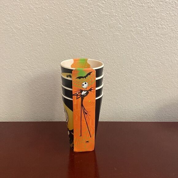 JACK SKELLINGTON THE NIGHTMARE BEFORE CHRISTMAS SET OF 4 CUPS!!! - Picture 4 of 7